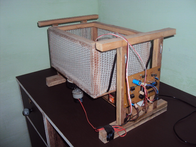 AUTO-SWING CRADLE WITH CRYING BABY 